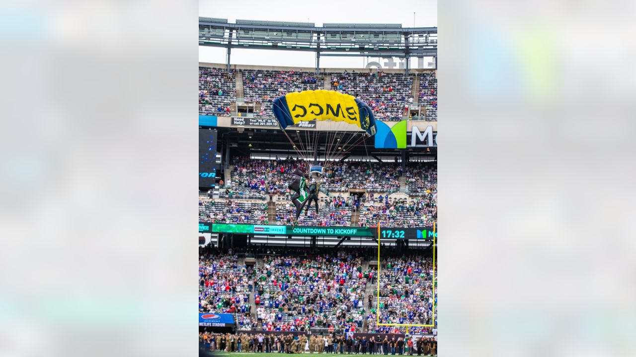 DVIDS - Images - New York Jets Salute to Service Game 11/14/21