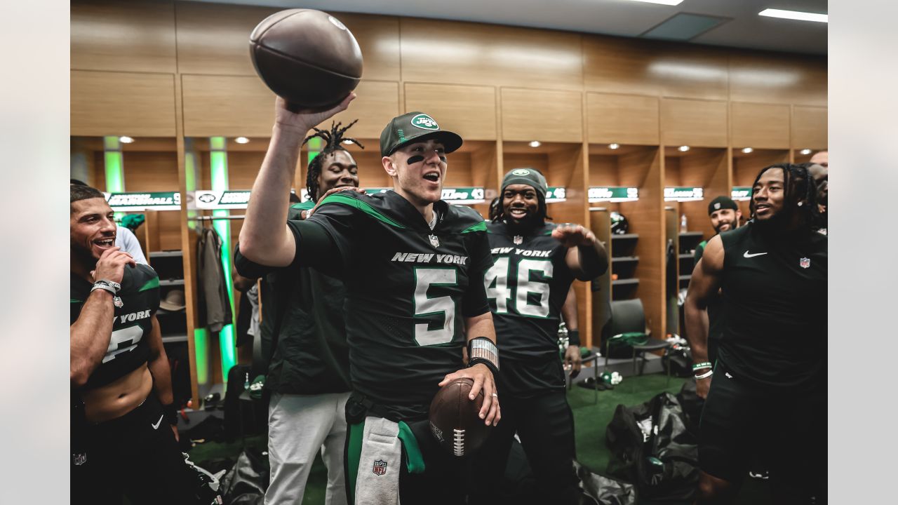 New York Jets stun Cincinnati Bengals behind QB Mike White's huge game in  first NFL start - ESPN