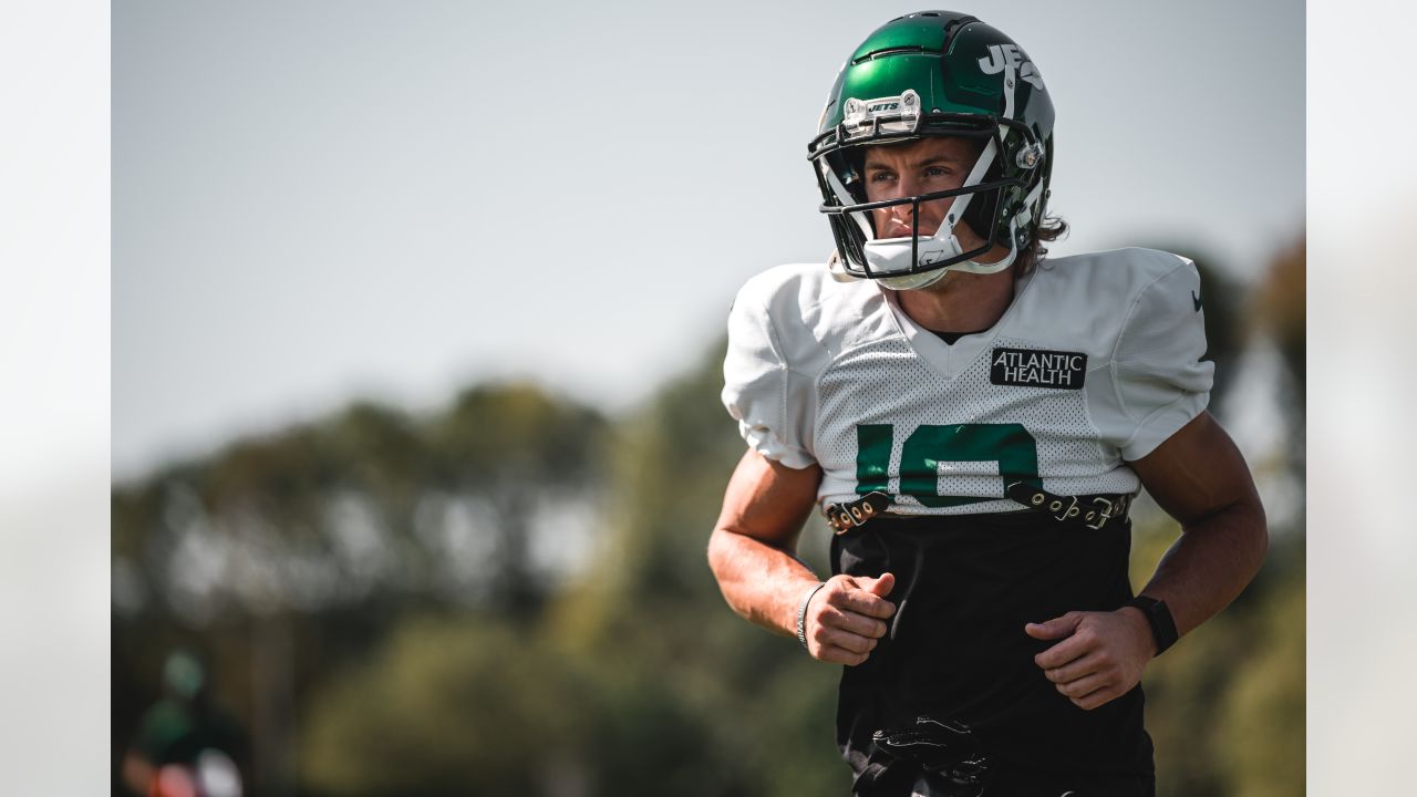 New York Jets practice notes: Sam Darnold's plight; Crowder, Berrios,  Herndon exit early