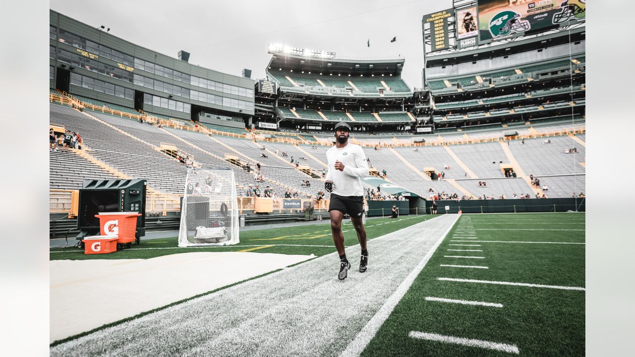 Jets Prepare to Take On Packers at Legendary Lambeau Saturday