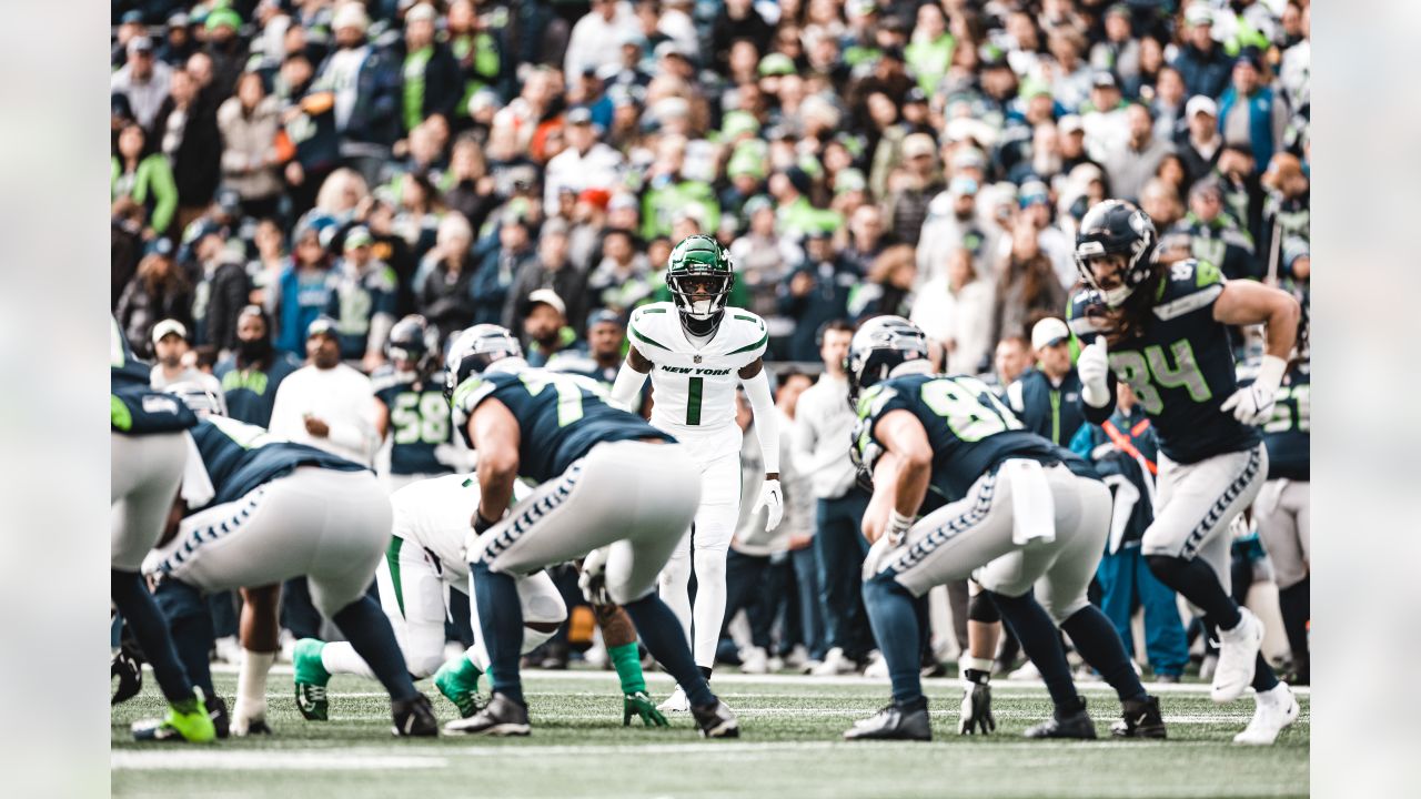 Seattle Seahawks Need Tips vs. New York Jets Sauce Gardner? DK Metcalf  Gives Blunt Response - Sports Illustrated Seattle Seahawks News, Analysis  and More