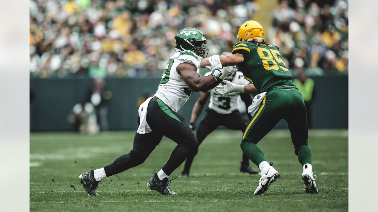 Gallery  Best Images of Jets DL Carl Lawson