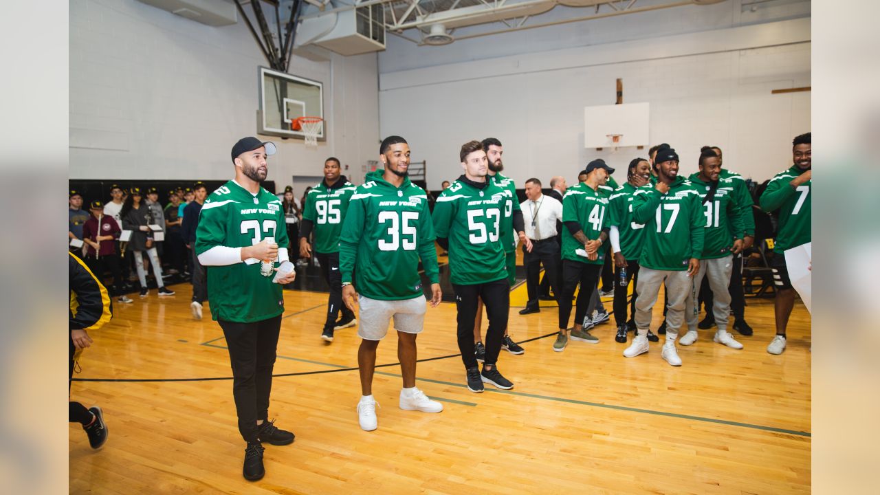 NY Jets bring HighTech help to P.G. Chambers School