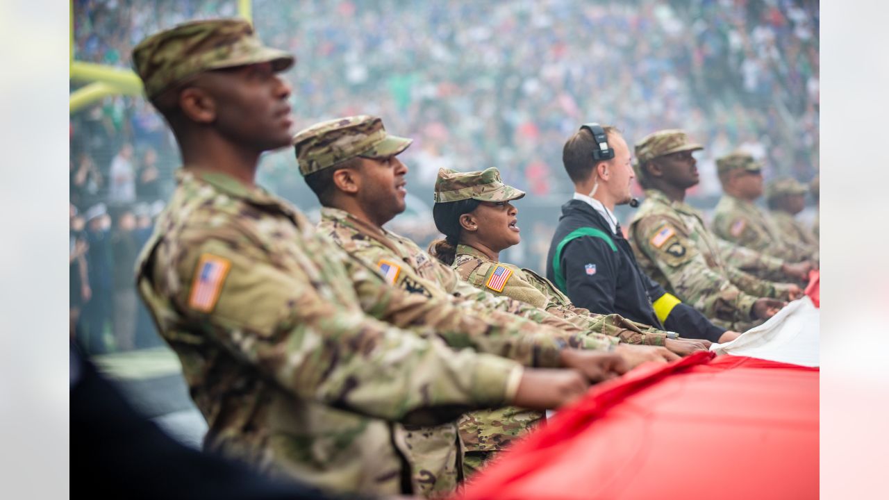 DVIDS - Images - Airmen enlist at New England Patriots 2022 Salute to  Service Game [Image 6 of 6]