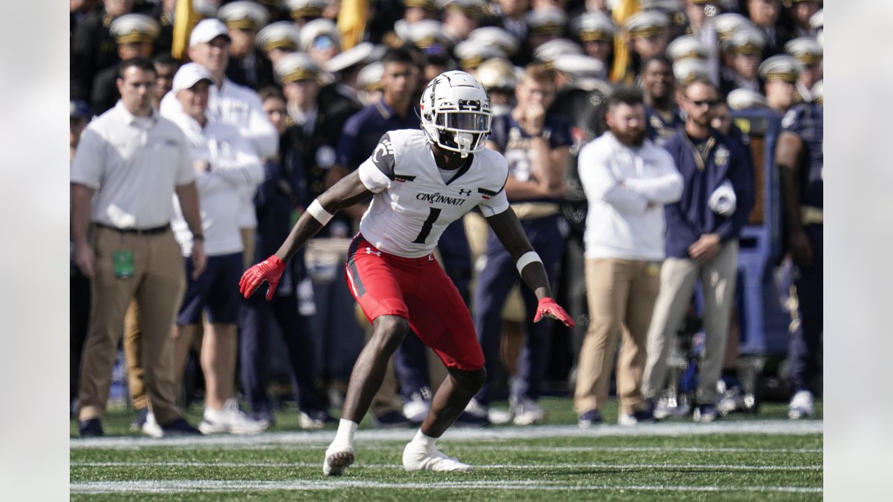 2022 NFL Draft Player Profiles: Cincinnati CB Ahmad 'Sauce' Gardner -  Steelers Depot