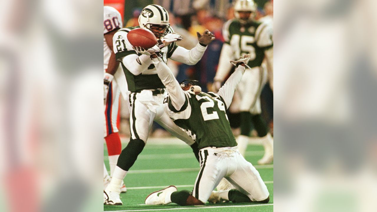 Joe Namath, NY Jets vs Buffalo Bills, Shea Stadium, Flushing, NY, 1974