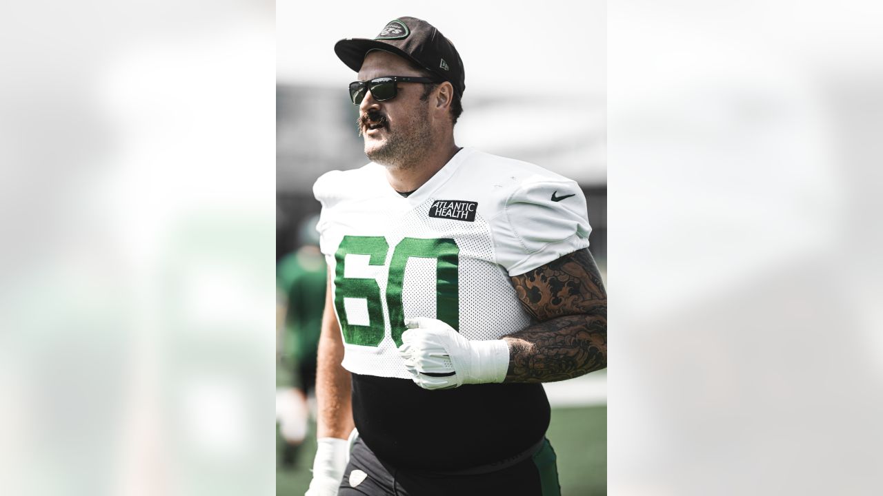 NY Jets veteran left tackle Duane Brown to return for 17th NFL