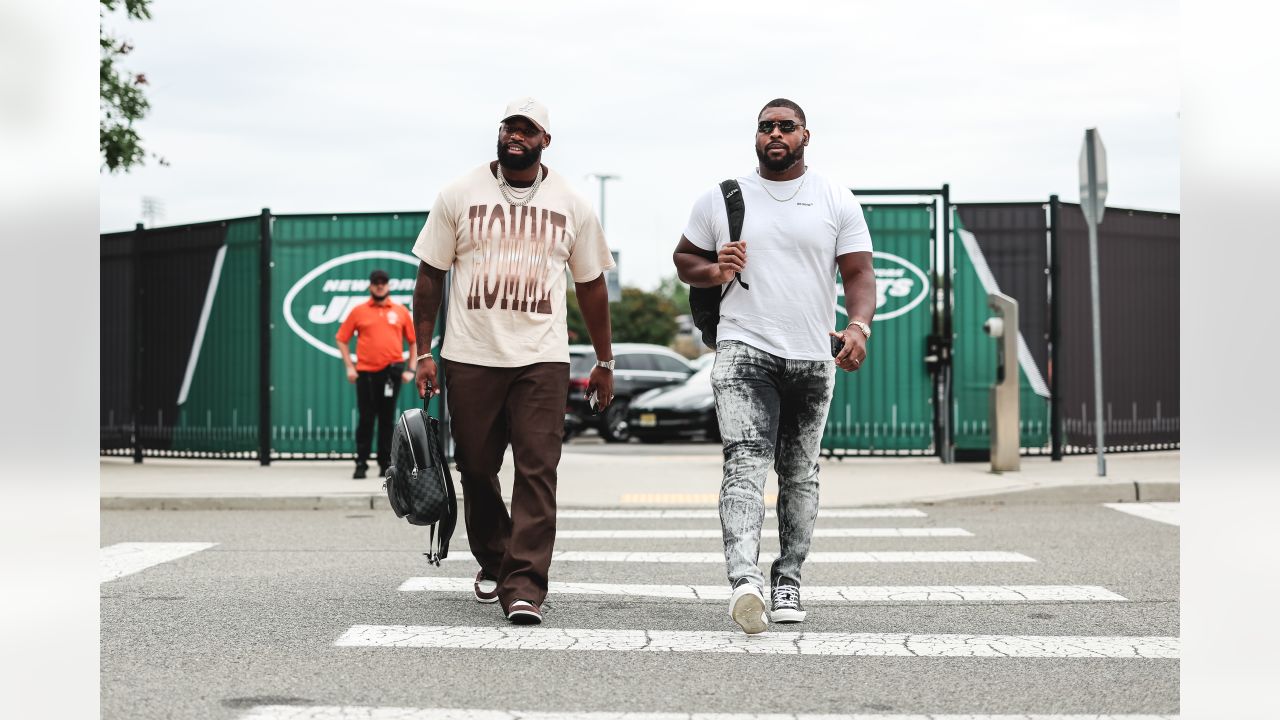 Gameday Gallery  Top Photos of the Jets Arriving for Preseason