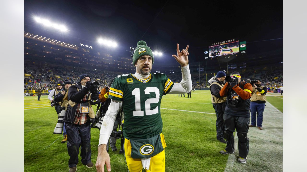 Yes, Aaron Rodgers is one of the Milwaukee Bucks owners