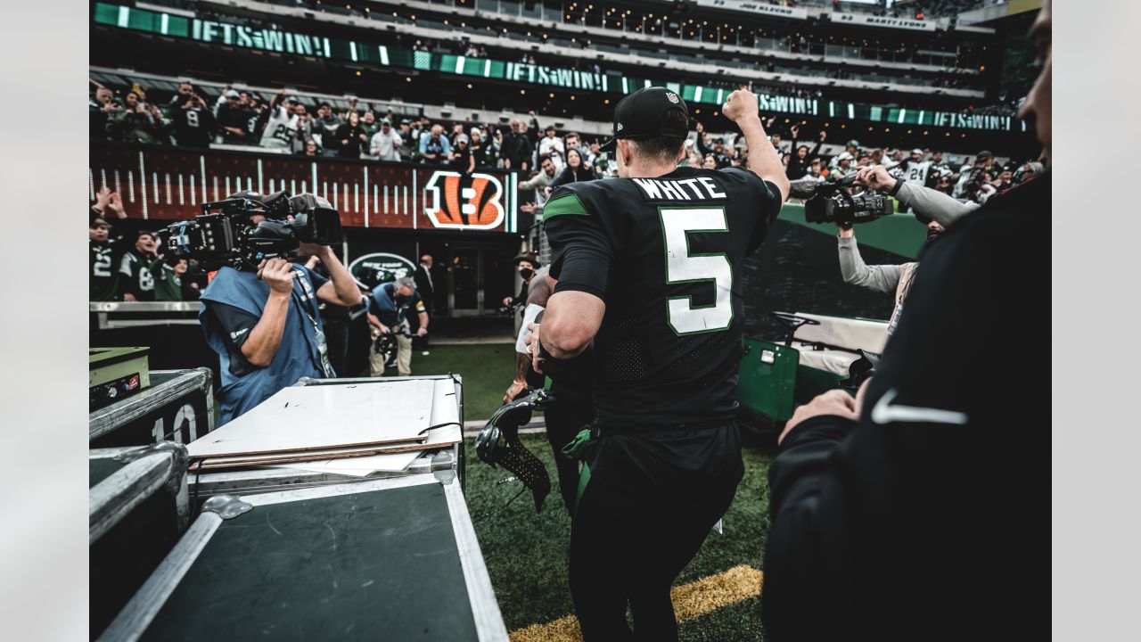 Jets thrill MetLife Stadium with 34-31 win over Bengals (PHOTOS) 