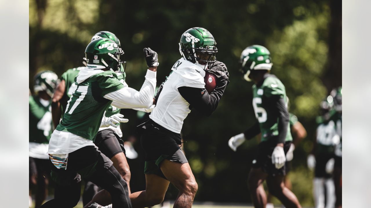 New York Jets OTA practice on June 1, 2022 