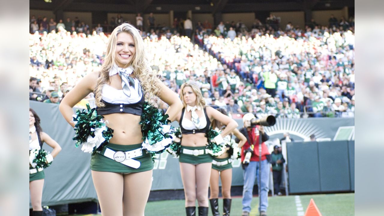 2020 Jets Flight Crew Cheer & Dance Halftime Performance