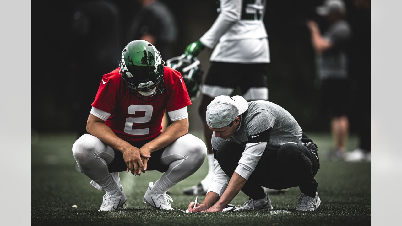 NY Jets: Zach Wilson the leader is already impressing fellow rookies