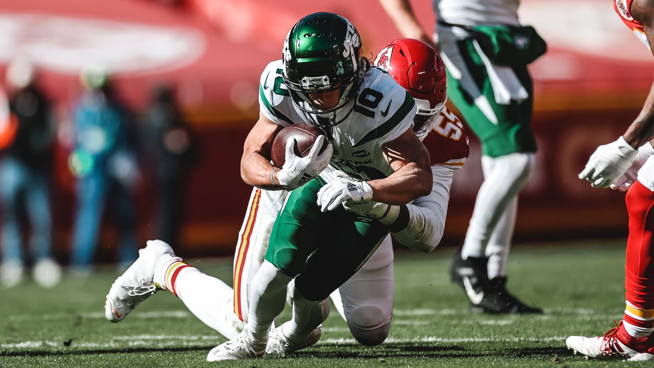 Jets vs. Chiefs: Will Patrick Mahomes Be a Part of the Starting Playing XI  at MetLife? - EssentiallySports