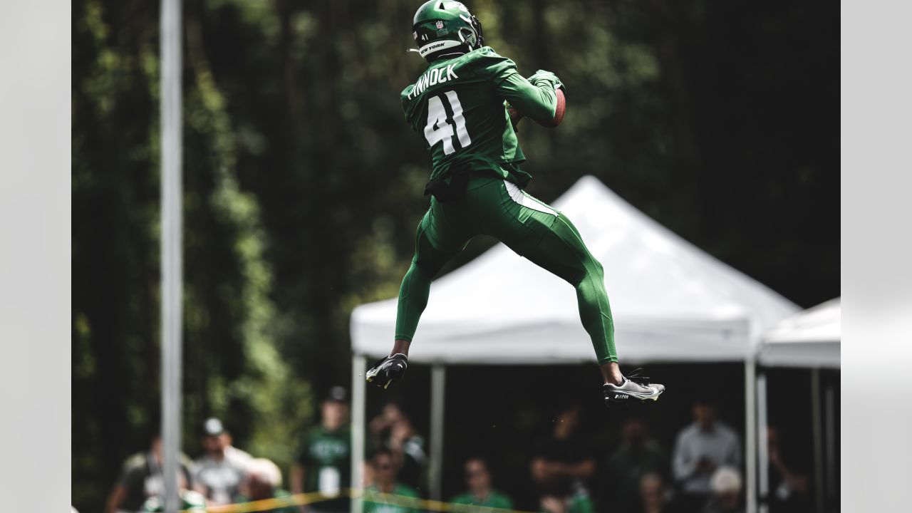 Look: New York Jets Cornerback Sauce Gardner, Brooklyn Nets