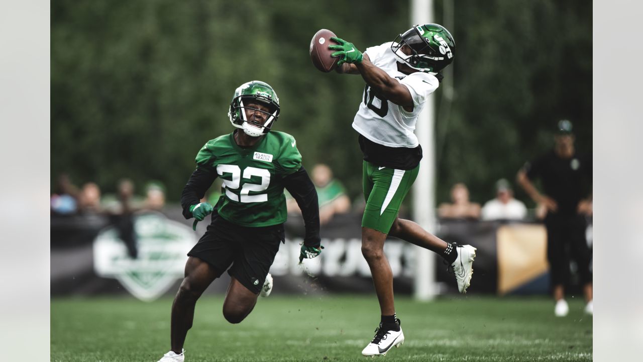 Jets Practice Report  RB Breece Hall Takes Team Reps for First Time