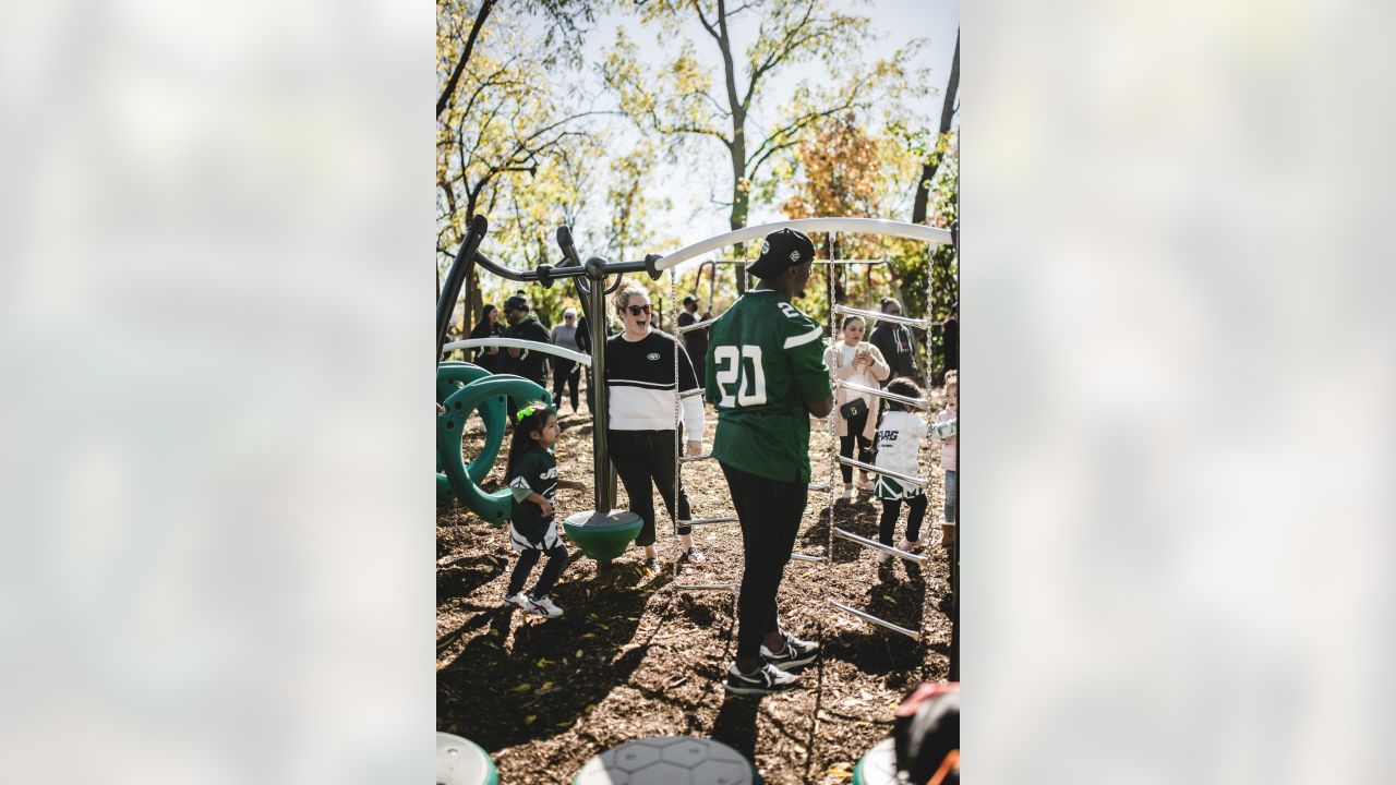 New York Jets Unveiled New Playground at Parsippany Child Day Care