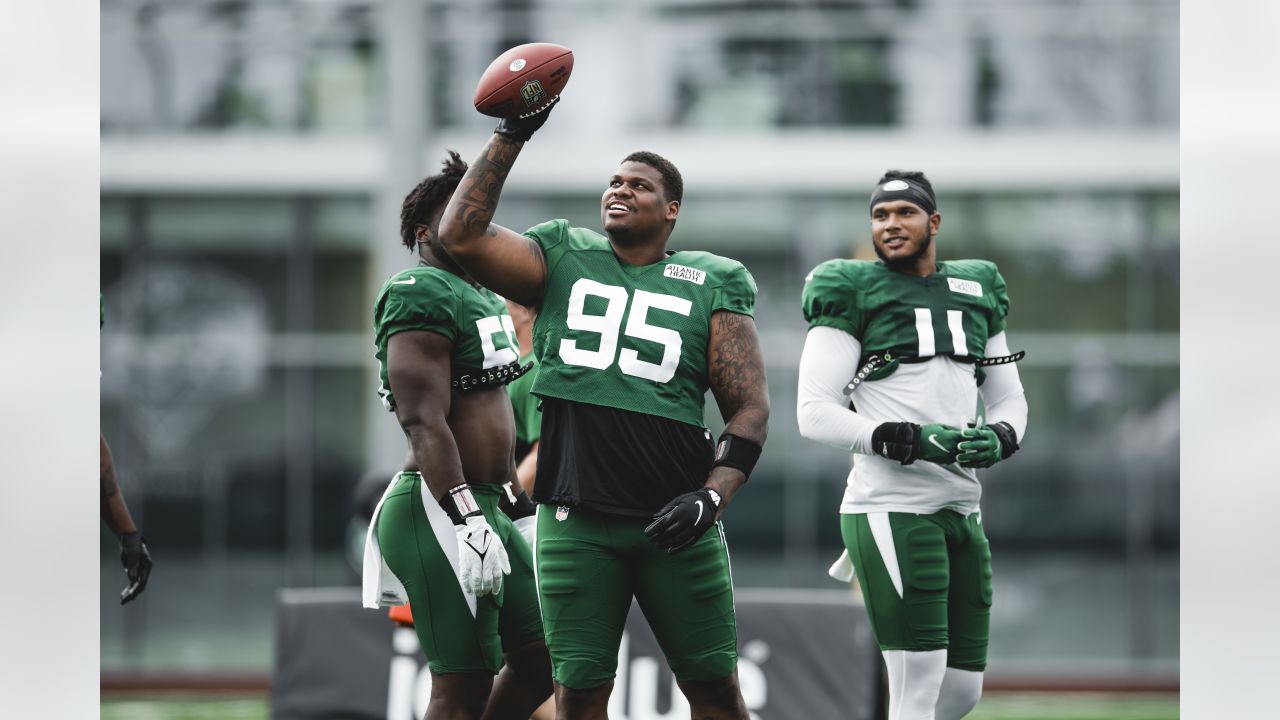 Jets S Tony Adams Is Driven to Succeed in His Second NFL Season