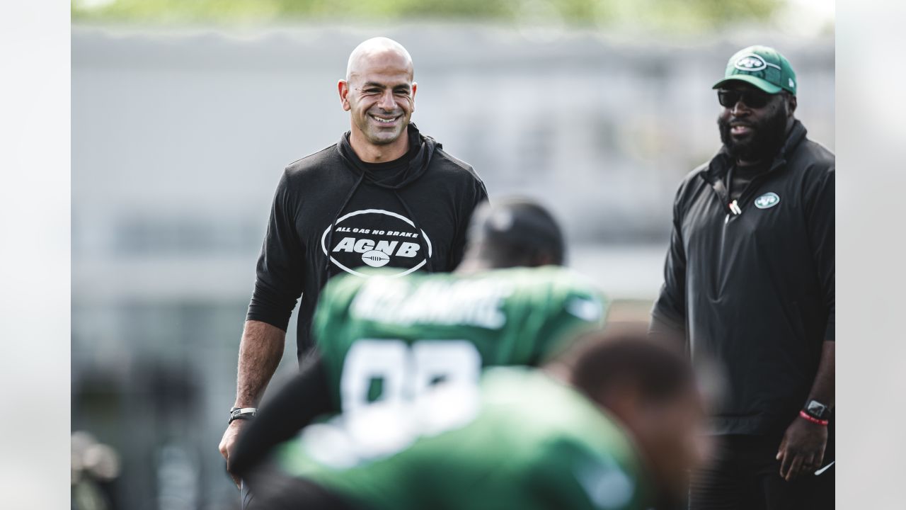 Jets Coach Sends Stern Warning About Micheal Clemons