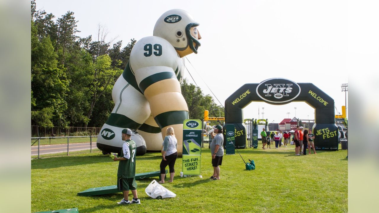 ny jets inflatable