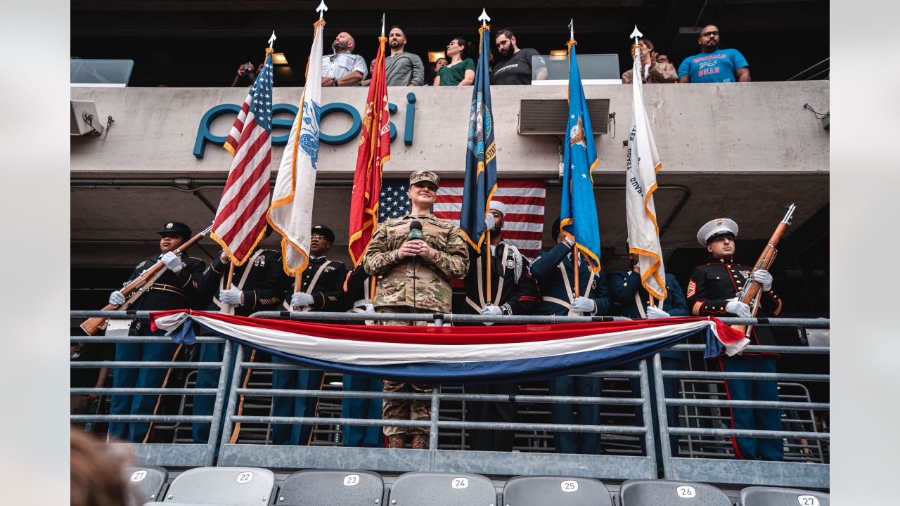 DVIDS - Images - New York Jets Salute to Service Game 11/14/21 [Image 3 of  7]