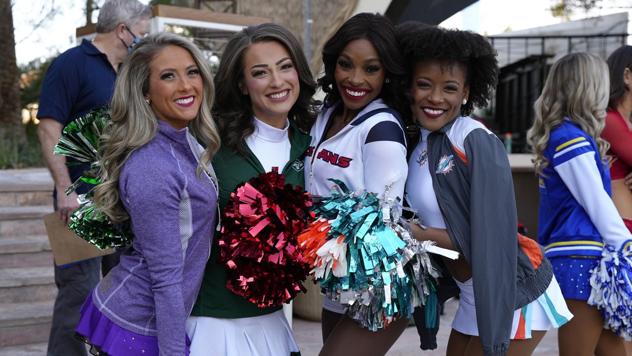 Jets Cheerleader Hopefuls May Get 'Priority Boarding'