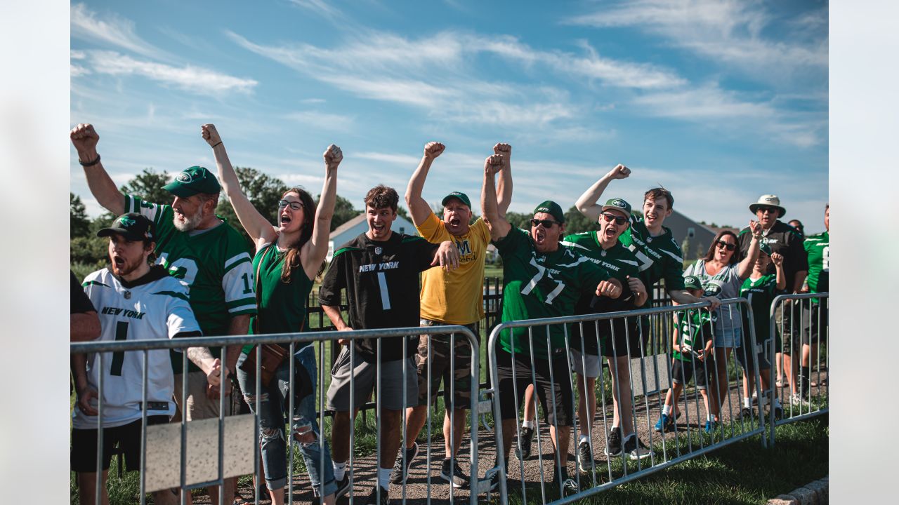 Photos: Fans at 2023 Training Camp