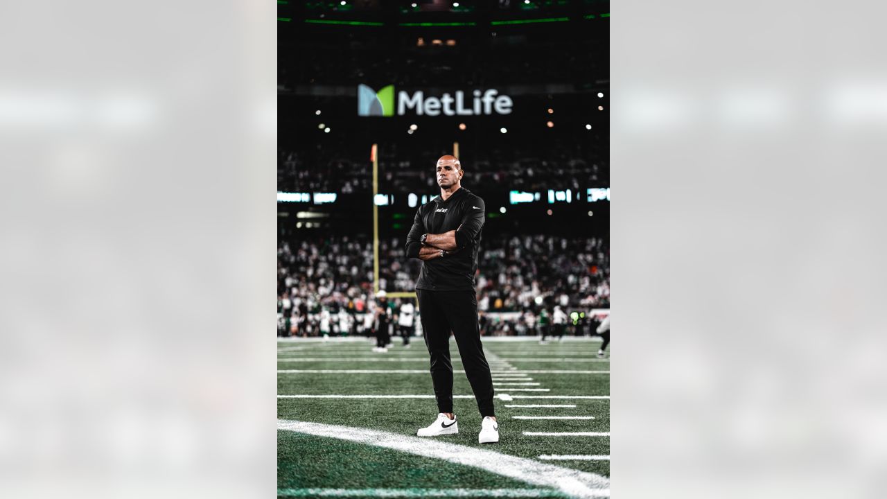 Pregame Photos  Jets vs. Bills on Monday Night Football at MetLife Stadium