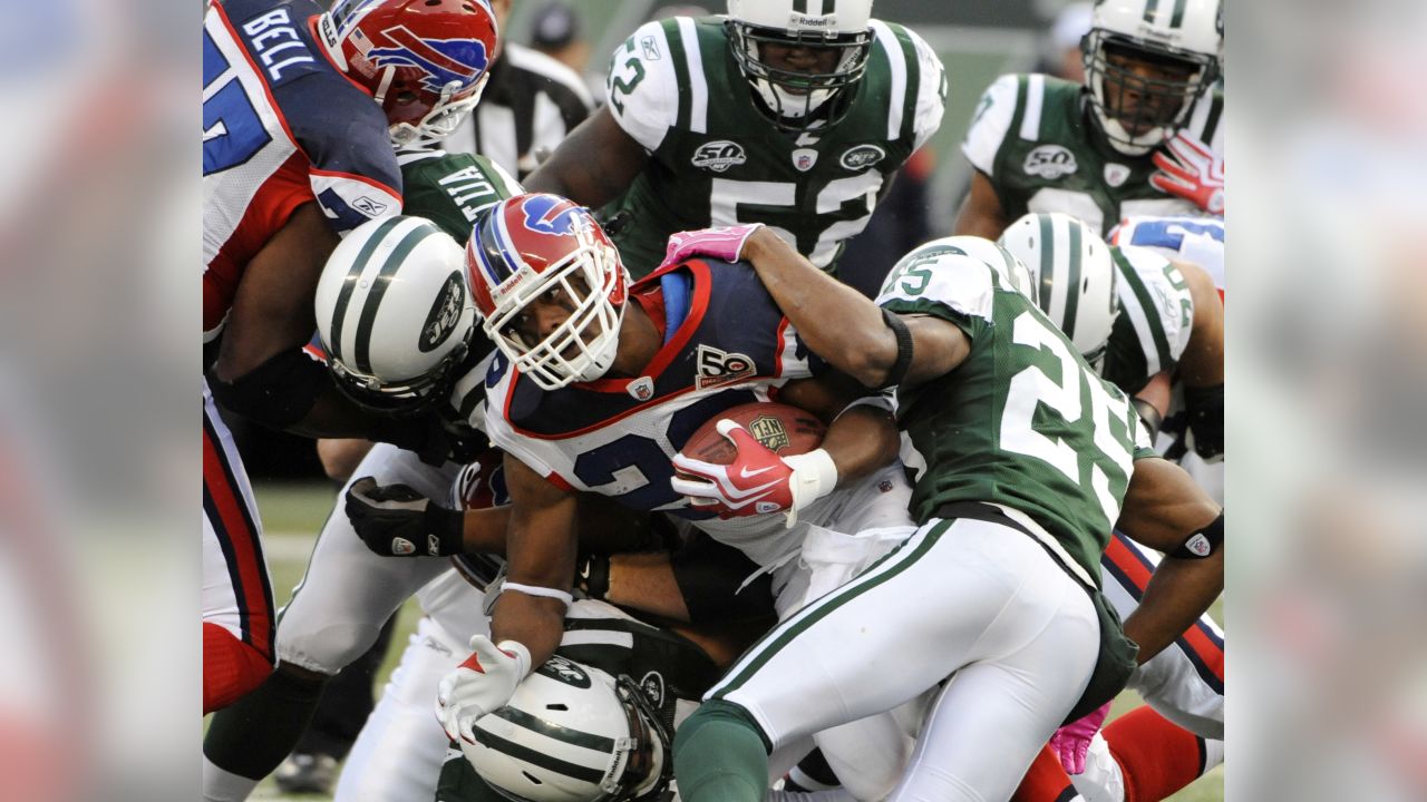 Buffalo Bills wide receiver Lee Evans runs the ball on the last play of the  game against the Cleveland Brown in an NFL football game in Orchard Park,  N.Y., Sunday, Oct. 11