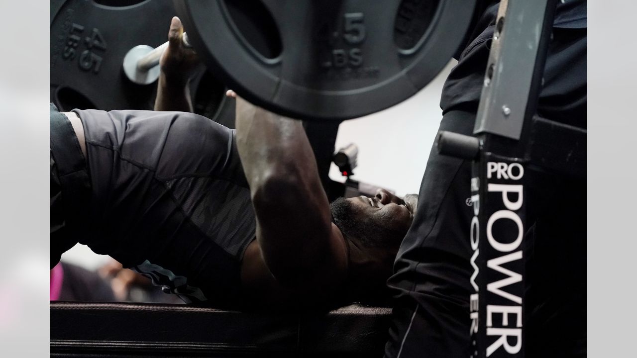 Gallery  2022 NFL Combine Linebacker Workout in Photos