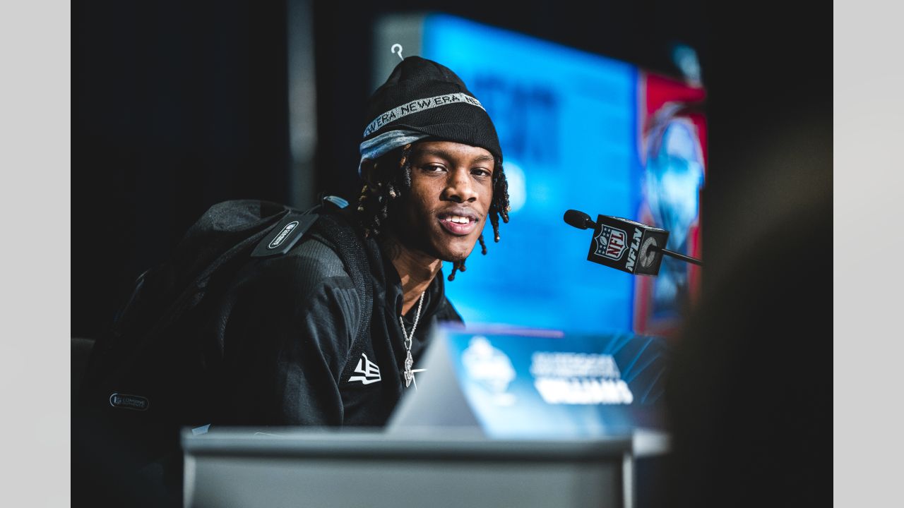 Gallery  Behind the Scenes Photos at the 2022 NFL Combine