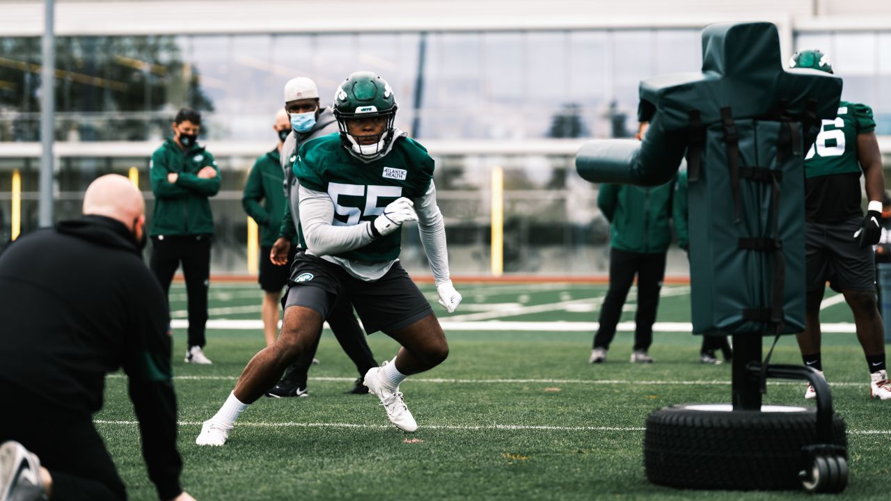 Zach Wilson Wasting No Time Making Connections as Jets' New QB