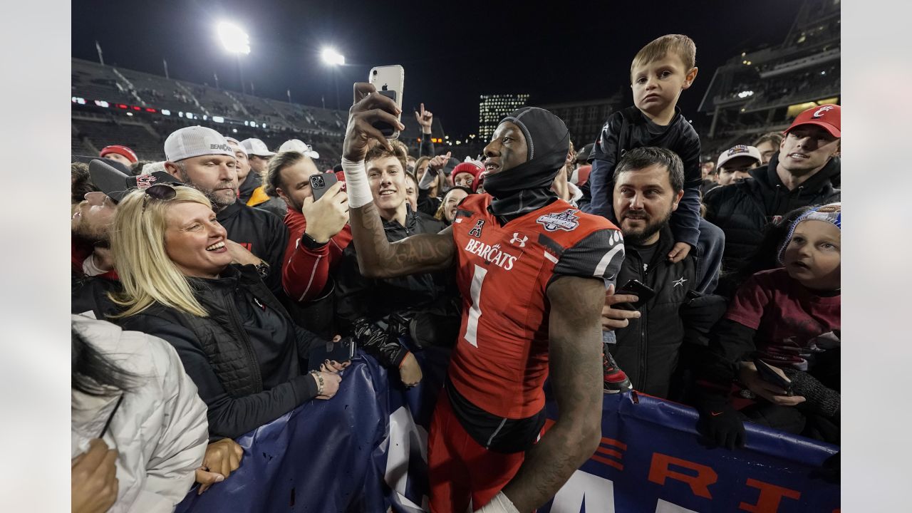 Cincinnati Bearcats Football - With the fourth pick in the 2022 #NFLDraft ,  the New York Jets select Sauce Gardner‼️ #Bearcats, #TakeFlight