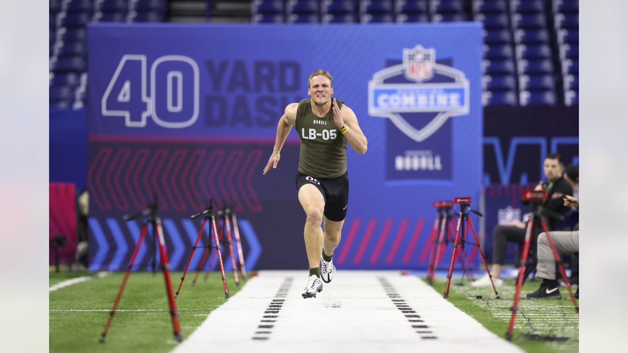 Jack Jones #DB19 of Arizona State runs a drill during the NFL Combine  News Photo - Getty Images