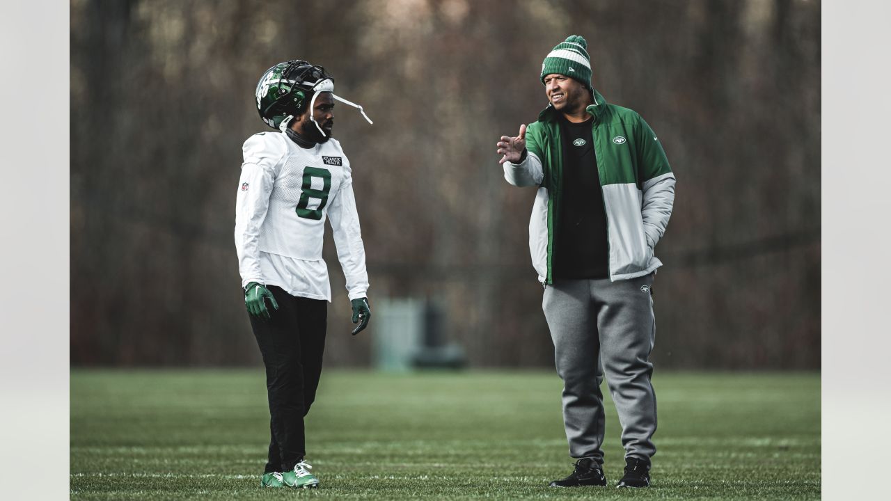 Jets rocking Mike White t-shirts ahead of Vikings game