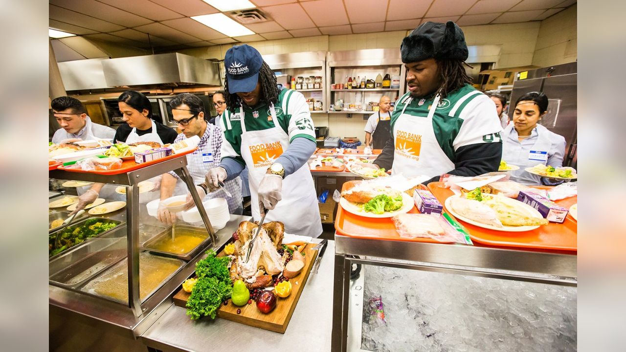 NY Jets Thanksgiving Give Back At Harlem Food Bank