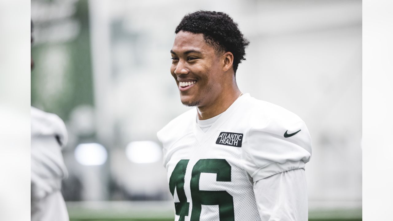 New York Jets linebacker Sherrod Greene (32) in action during the team's  NFL football rookie minicamp, Friday, May 5, 2023, in Florham Park, N.J.  (AP Photo/Rich Schultz Stock Photo - Alamy