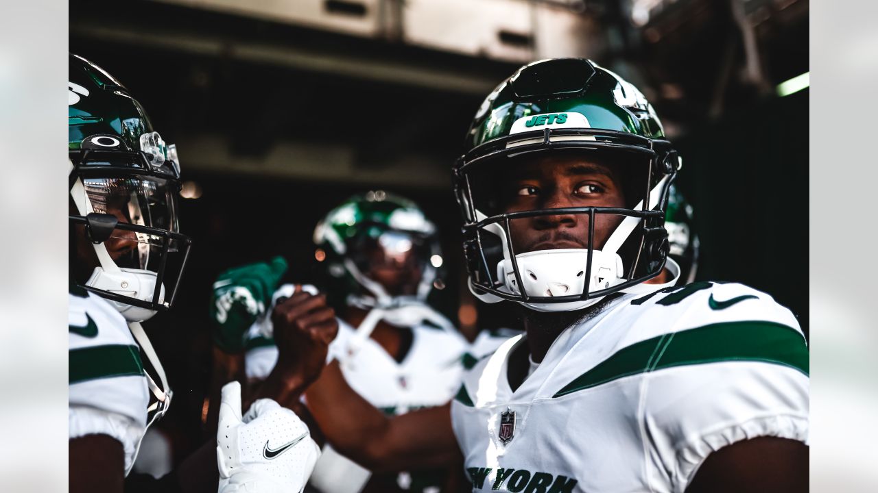 Jets vs. Patriots: Great Day for a Home Opener at MetLife Stadium