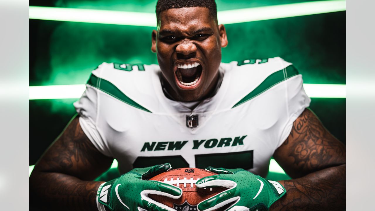 New York Jets: Quinnen Williams 2021 GameStar - NFL Removable Adhesive Wall Decal Large