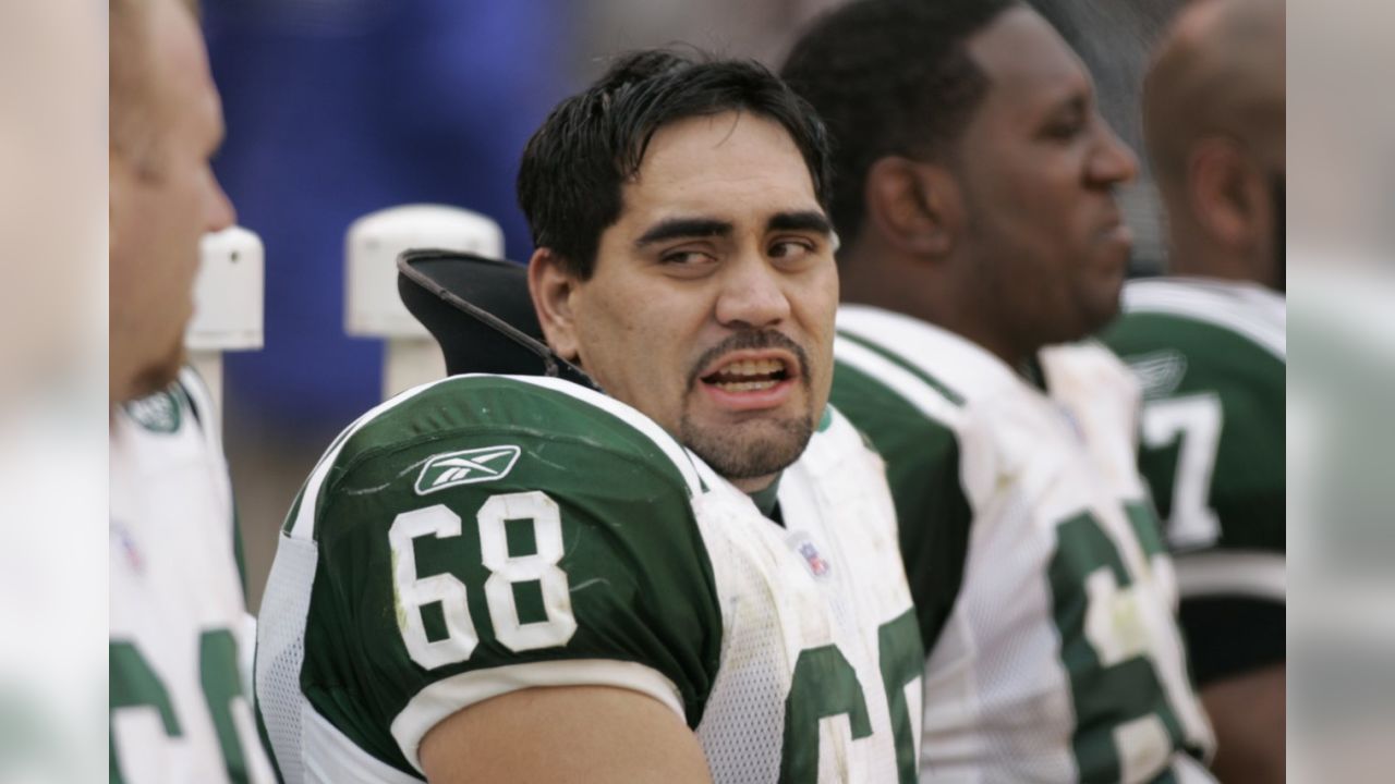 213 Kevin Mawae Jets Stock Photos, High-Res Pictures, and Images - Getty  Images