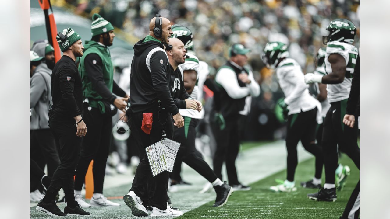 Jets-Packers Game Recap  Jets Finish Strong Again, Stun Green Bay