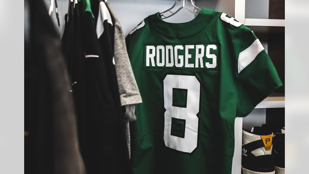 Aaron Rodgers new number: Why Jets QB will wear college jersey