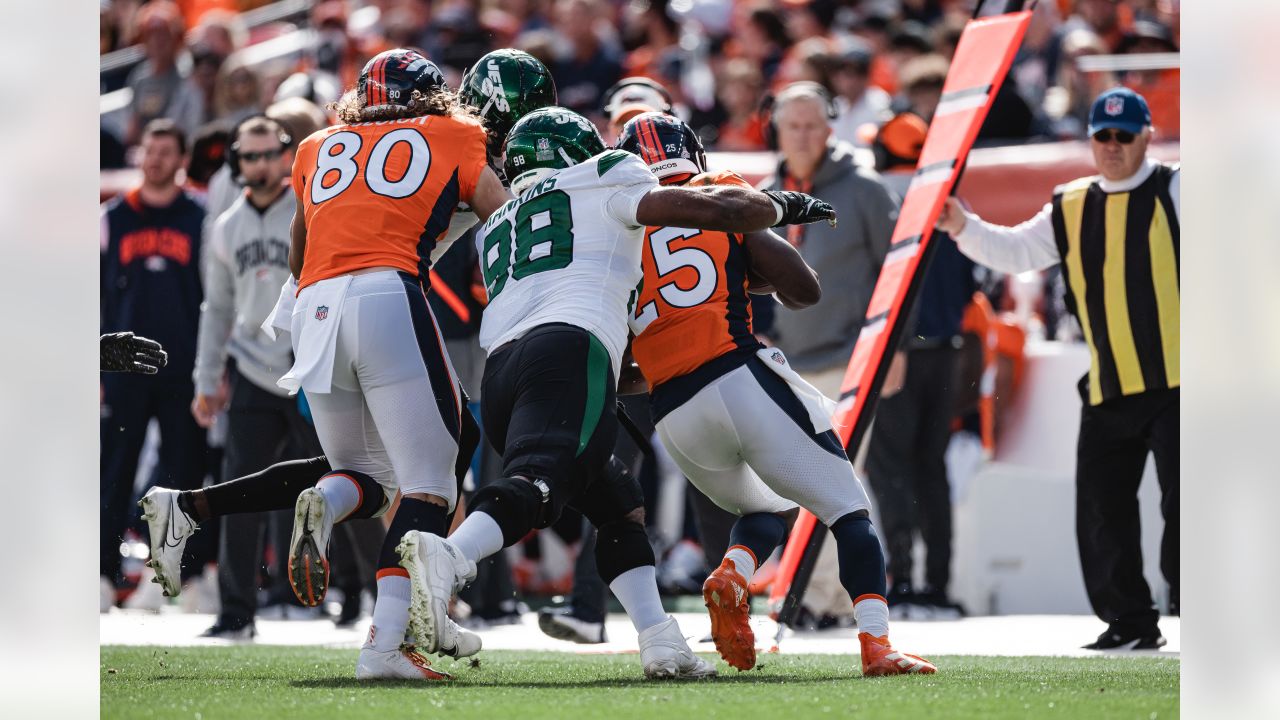 PHOTOS: Denver Broncos fall to New York Jets 16-9 in NFL Week 7 – Estes  Park Trail-Gazette