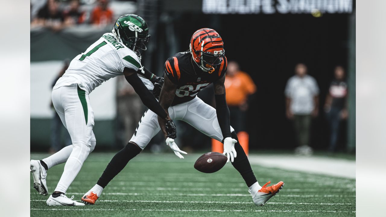 New York Jets cornerback Sauce Gardner (1) in action against the Baltimore  Ravens during an NFL football game, Sunday, Sep.11, 2022, in East  Rutherford, N.J.. (AP Photo/Rich Schultz Stock Photo - Alamy