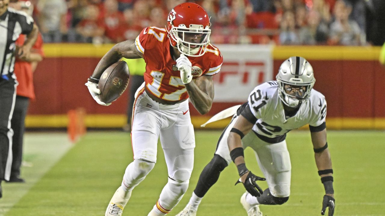 Photo Gallery: Chiefs vs. Titans AFC Championship Game Pregame