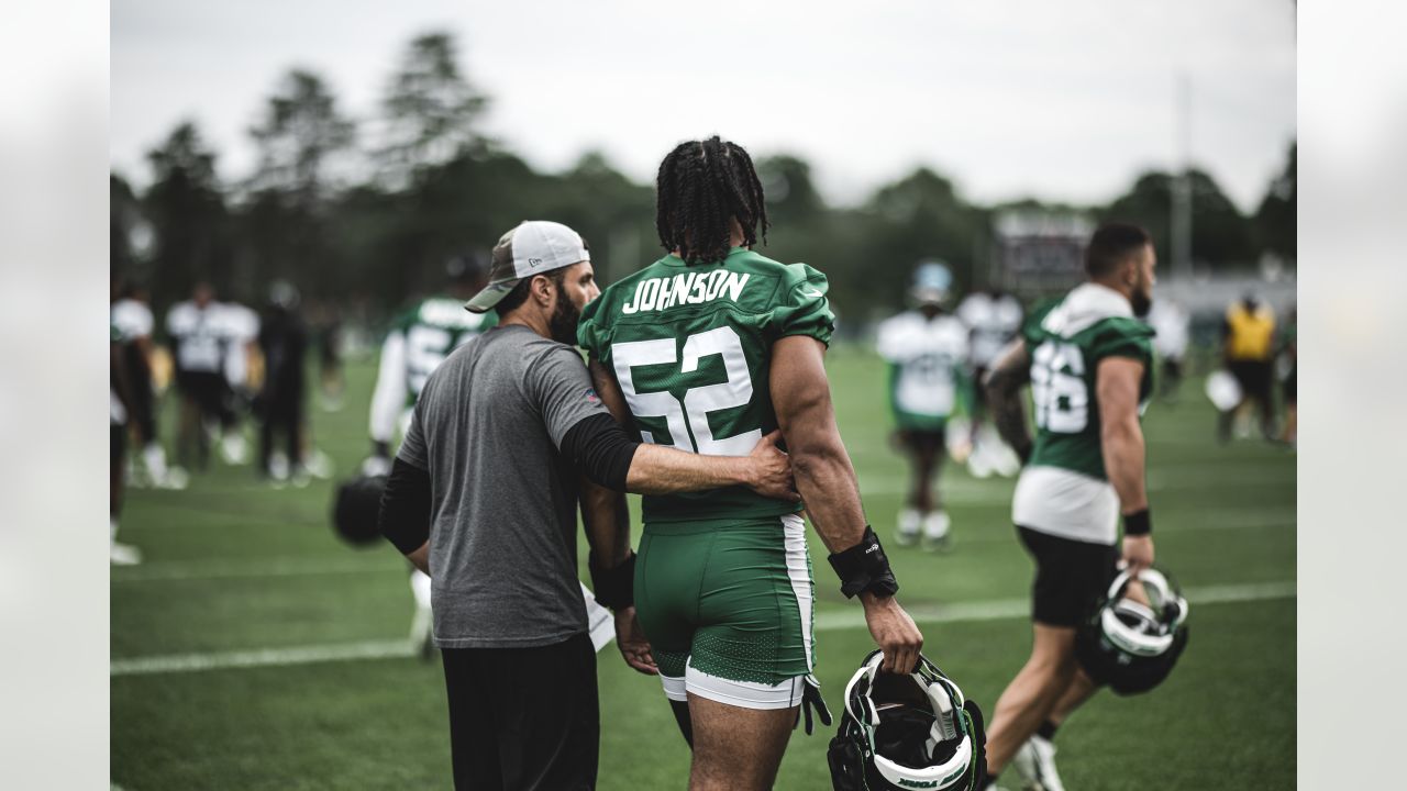 Jets' George Fant settling in at left tackle  Will O-line be prepared for  Patriots defensive front? 