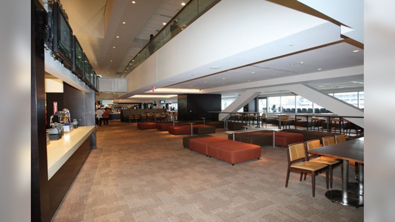 Mezzanine Club at MetLife Stadium 