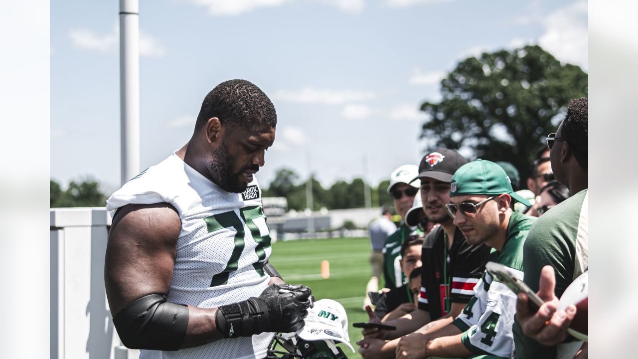 Gallery  Best of Jets Fans for the First Time at 2023 Jets Training Camp