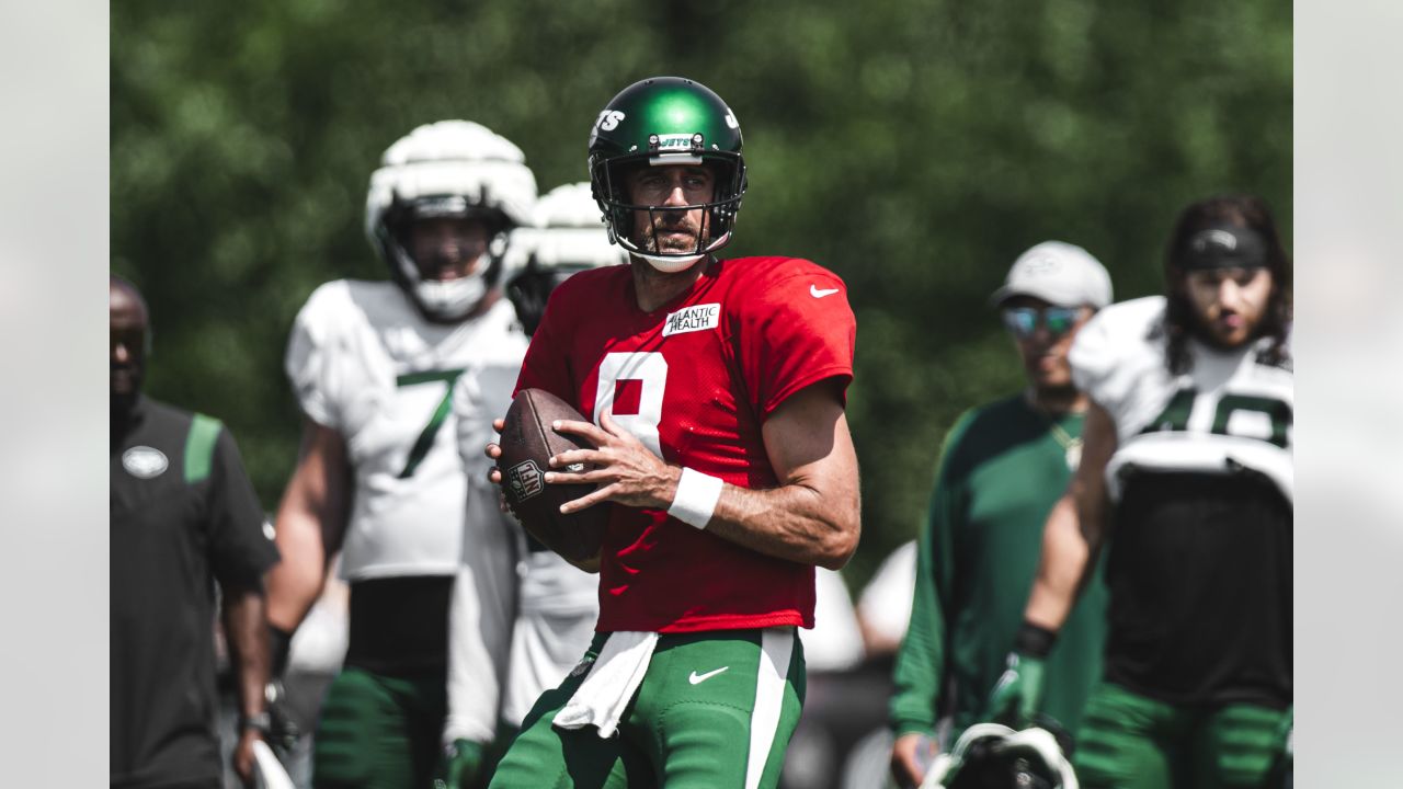 New York Jets tight end Jeremy Ruckert drops a pass in the end zone News  Photo - Getty Images