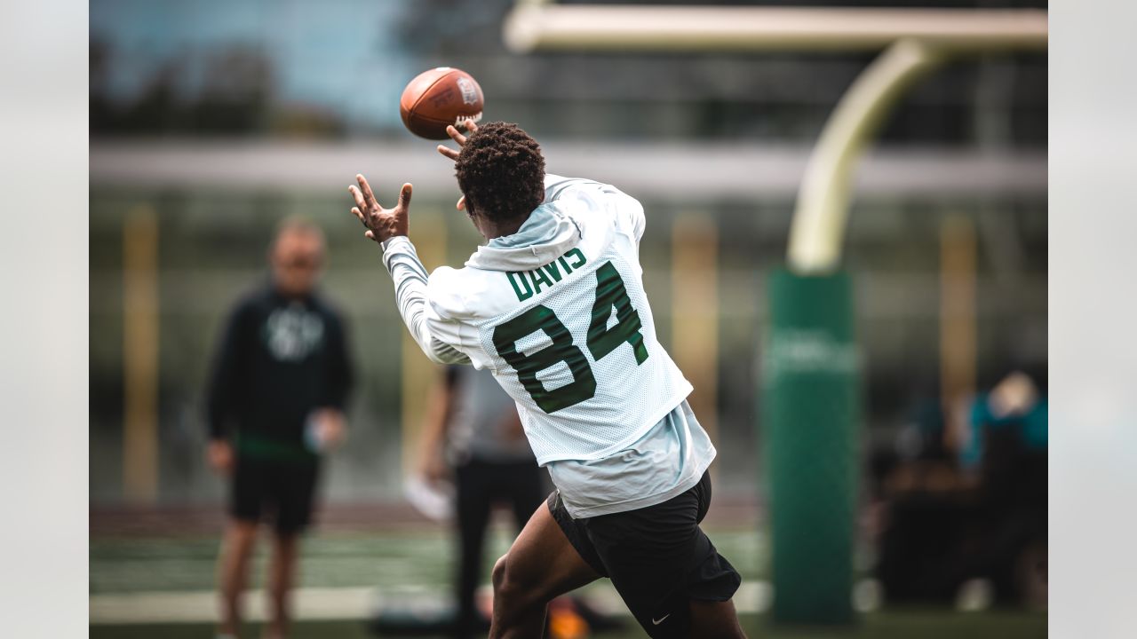 New York Jets OTA notes: Decisive Zach Wilson, Explosive Elijah Moore